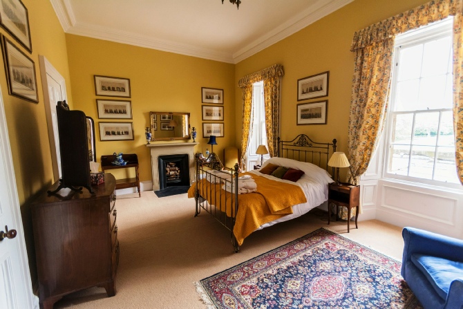 Ayton Castle - bedroom